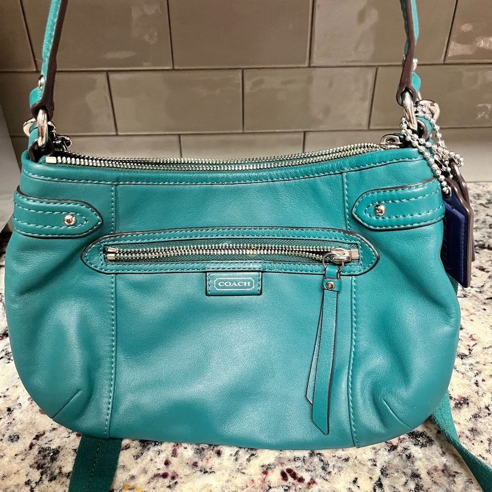 Coach Purse! Beautiful condition!
